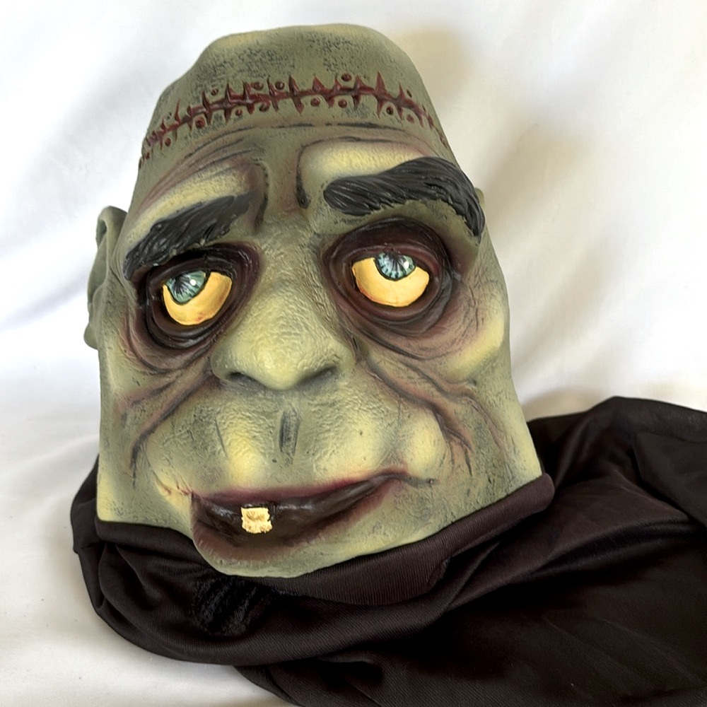 Gently Used 2006/07 Rare  Mario Chiodo Frankenstein Monster Latex Halloween Mask